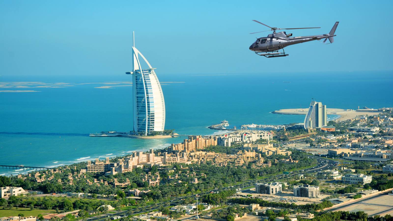 burj-al-arab-helicopter-view-helidubai